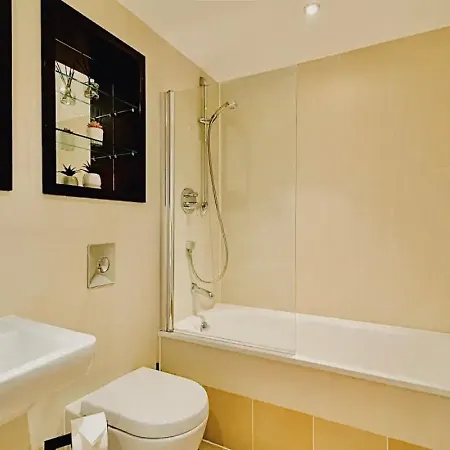 Homevy Relocations: Stylish Serviced At Dock Apartment *
